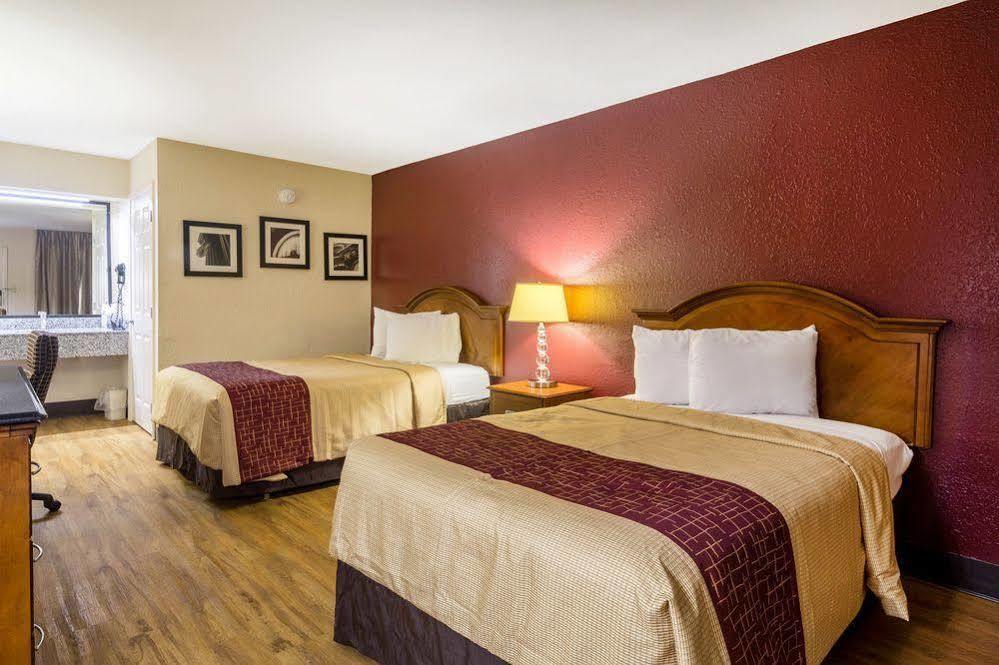 Red Roof Inn Галф Шорс Екстериор снимка